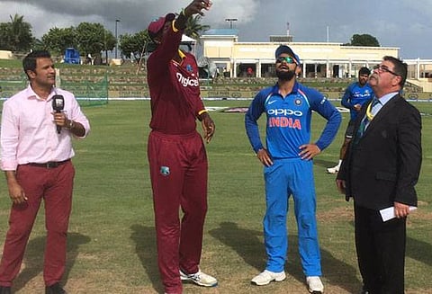 இந்தியாவுக்கு எதிரான 4வது ஒரு நாள் போட்டி; வெஸ்ட் இண்டீஸ் அணி பேட்டிங்