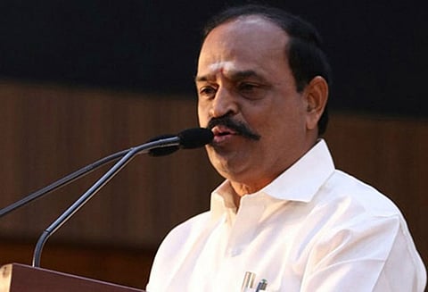 கமல்ஹாசனுக்கு, அமைச்சர் கடம்பூர் ராஜூ எச்சரிக்கை "தொடர்ந்து அவதூறாக பேசினால் வழக்கு தொடரப்படும்"