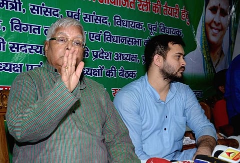 நிதிஷ் குமாரே கொலை மற்றும் ஆயுத வழக்கு குற்றவாளிதான் லாலு தாக்குதலை தொடங்கினார்