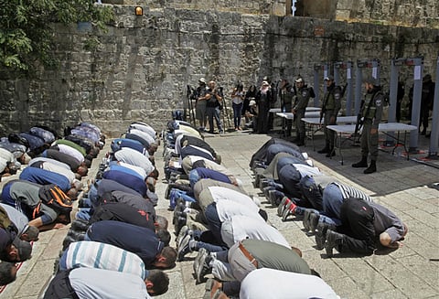 ஜெருசலேம் புனித தலத்தில் பொருத்தப்பட்ட பாதுகாப்பு கருவிகள் நீக்கப்பட்டன