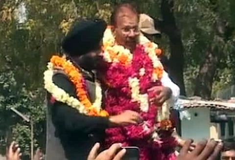 போலி என்கவுண்ட்டர் வழக்கில் குஜராத் முன்னாள் போலீஸ் அதிகாரி விடுவிப்பு