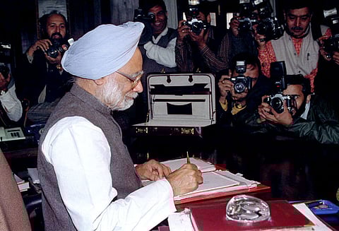 வறுமையை ஒழிக்க நீண்ட கால வளர்ச்சித் தேவை - நிதியமைச்சர் ஜெட்லி