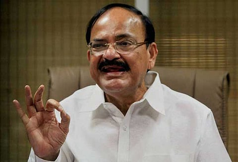 விவசாய குடும்பத்தில் பிறந்து துணை ஜனாதிபதி ஆனது எனக்கு மரியாதை; டுவிட்டரில் வெங்கய்யா