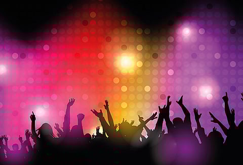 கோவா கடற்கரை இசை நிகழ்ச்சிகளில் பங்கேற்ற கோவையை சேர்ந்தவர் உள்பட 2 வாலிபர்கள் சாவு