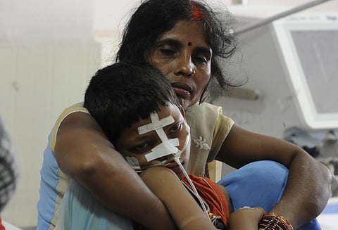 கோரக்பூர் குழந்தைகள் உயிரிழப்பு, மருத்துவமனையில் ஆக்ஸிஜன் பற்றாக்குறை - மாஜிஸ்திரேட் அறிக்கை