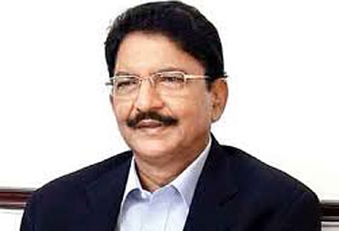 தமிழக அரசின் இணை செயலாளராக இருந்த ஆஷிஷ் குமார், மத்திய அரசு பணிக்கு மாற்றம் கவர்னர் உத்தரவு