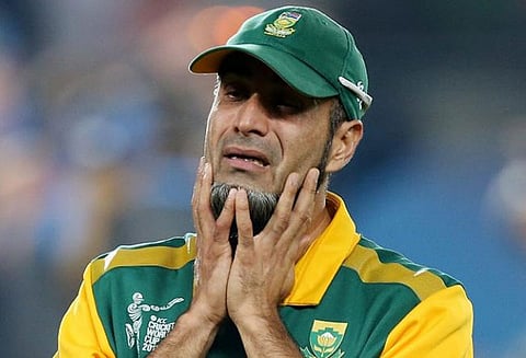 பாகிஸ்தான் தூதரகத்தில் இழிவுபடுத்தப்பட்டதாக கிரிக்கெட் வீரர் இம்ரான் தாகீர் குற்றச்சாட்டு