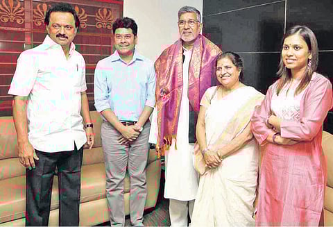 நோபல் பரிசு பெற்ற கைலாஷ் சத்யார்த்தி, மு.க.ஸ்டாலினுடன் சந்திப்பு