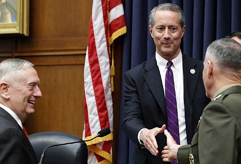 அமெரிக்கா: 700 பில்லியன் டாலர் பாதுகாப்பு செலவின மசோதா செனட்டில் நிறைவேற்றம்