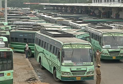 தீபாவளிக்கு வெளியூர் செல்ல அக்டோபர் 15 முதல் 17 வரை சிறப்பு பேருந்துகள்; அமைச்சர் விஜயபாஸ்கர்