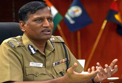 தமிழகத்தில் அனைத்து காவல் சிறப்பு படைகளும் தயார் நிலையில் இருக்க டி.ஜி.பி. உத்தரவு