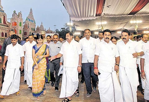 எம்.ஜி.ஆர். நூற்றாண்டு விழா: முன்னேற்பாடு பணிகள் குறித்து முதல்-அமைச்சர் நேரில் ஆய்வு