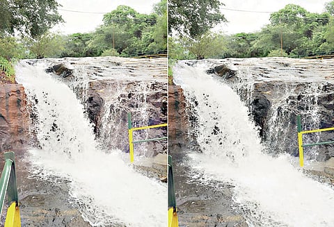 பெரியகுளம் அருகே கும்பக்கரை அருவியில் வெள்ளப்பெருக்கு சுற்றுலா பயணிகள் குளிக்க மீண்டும் தடை