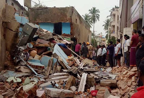 பெங்களூருவின் எஜிபுராவில் சிலிண்டர் வெடித்து வீடுகள் இடிந்த விபத்தில் உயிரிழப்பு 7 ஆக உயர்வு