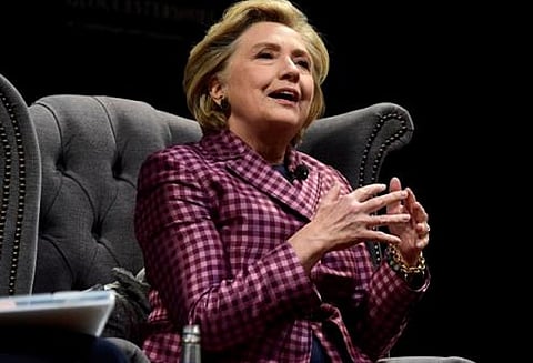 வட கொரியாவுக்கு போர் அச்சுறுத்தல் விடுப்பது அபாயகரமானது: ஹிலாரி கிளிண்டன்