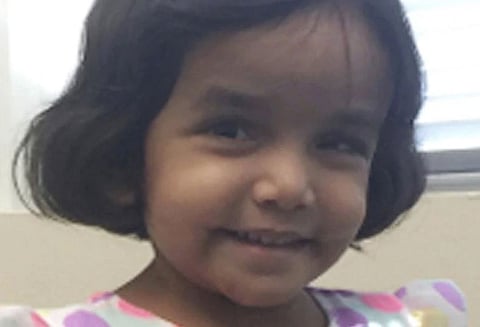 அமெரிக்காவில் சுரங்க பாதையில் சடலம் கண்டெடுப்பு, இந்திய சிறுமியாக இருக்கலாம் - போலீஸ்