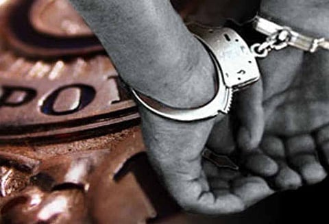 பெண்களிடம் சில்மிஷம் 2 இந்தியர்கள் மீது சிங்கப்பூர் நீதிமன்றத்தில் வழக்கு