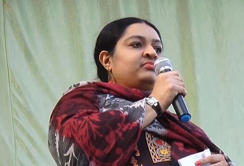 மெர்சலில் சில காட்சிகளை நீக்க வேண்டும் என்பது ஜனநாயகத்திற்கு முறைகேடான செயல் ஜெ.தீபா பேட்டி