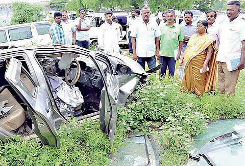 கொசுப்புழுக்கள் உருவாக காரணமான கார் ஒர்க்ஷாப்புக்கு ரூ.1 லட்சம் அபராதம்