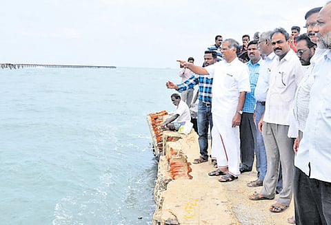 எண்ணூர் முகத்துவாரத்தை சீரமைக்காவிட்டால் போராட்டம் ஜி.ராமகிருஷ்ணன் பேட்டி