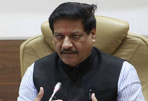 பயிர்க்கடன் தள்ளுபடி திட்ட நடைமுறை குறித்து நீதி விசாரணை நடத்த வேண்டும் பிரிதிவிராஜ் சவான் வலியுறுத்தல்