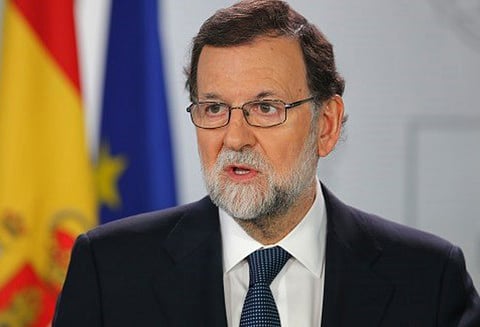 சுதந்திர பிரகடனம் செய்த கேட்டலோனியா அரசை கலைத்து ஸ்பெயின் அதிரடி