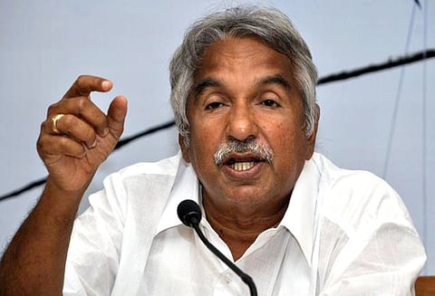 சூரிய மின்தகடு ஊழல்: உம்மன் சாண்டி மீது விசாரணை கமிஷன் குற்றச்சாட்டு