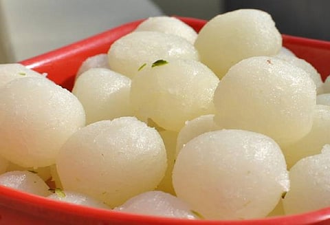 ரசகுல்லாவிற்கான புவிசார் குறியீடு சான்றிதழ் மேற்கு வங்காளத்திற்கு வழங்கப்பட்டு உள்ளது