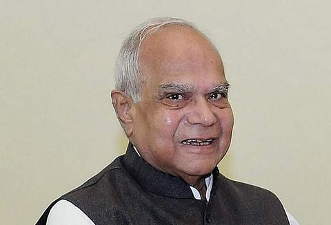 கோவையில் வளர்ச்சி பணிகள் பற்றி ஆளுநர் பன்வாரிலால் புரோஹித் ஆய்வு