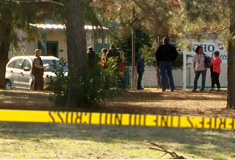 அமெரிக்காவில் மர்ம நபர் துப்பாக்கி சூடு 4 பேர் பலி 11 பேர் படுகாயம்