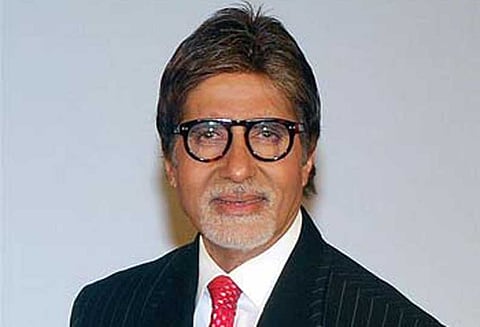 அமிதாப் பச்சன் சென்ற காரின் சக்கரம் கழன்று ஓடியது டிராவல்ஸ் நிறுவனத்துக்கு மாநில அரசு கிடுக்கிப்பிடி