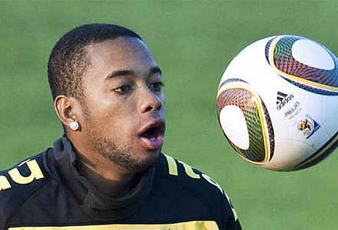 பாலியல் பலாத்கார வழக்கில் பிரேசில் கால்பந்து வீரர் ஒருவருக்கு 9 ஆண்டுகள் சிறைத்தண்டனை