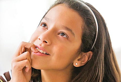 நகம் கடித்தால் நலம் குறையும்