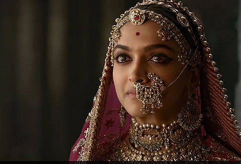 பத்மாவதி திரைப்பட விவகாரம்: இயக்குனர், தணிக்கை குழு தலைவருக்கு பாராளுமன்ற குழு அழைப்பு