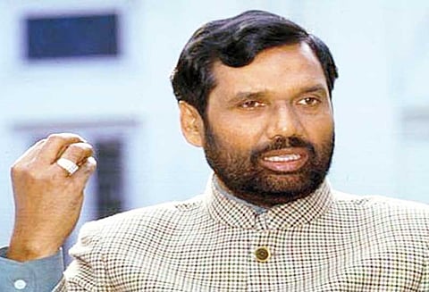 வெங்காய விலையை உடனடியாக குறைப்பது என் கைகளில் இல்லை மத்திய உணவு மந்திரி பேட்டி