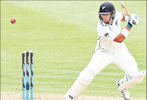 கடைசி டெஸ்ட் கிரிக்கெட்: வெஸ்ட்இண்டீஸ் அணிக்கு 444 ரன்கள் இலக்கு