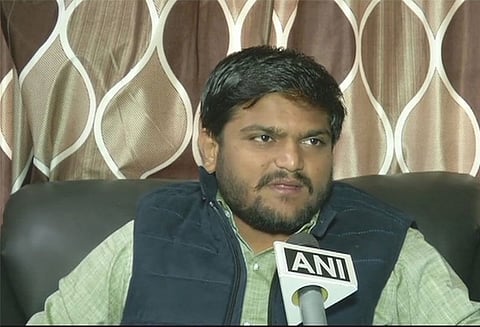 நான் ராபர்ட் வதேராவை சந்திக்கவில்லை: ஹர்திக் படேல் விளக்கம்