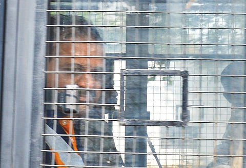 ராஜீவ்காந்தி கொலை வழக்கு கைதி பேரறிவாளன் புழல் ஜெயிலுக்கு மாற்றம்