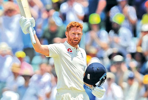 ஆஸ்திரேலியாவுக்கு எதிரான ஆஷஸ் 3-வது டெஸ்ட்: இங்கிலாந்து அணி 403 ரன்னில் ‘ஆல்-அவுட்