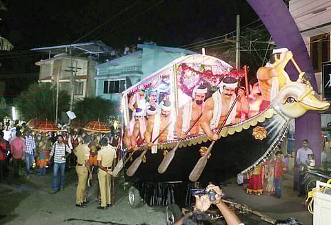 “நான் வெற்றிபெற வேண்டும் என்று தமிழக மக்கள் எதிர்பார்க்கிறார்கள்” டி.டி.வி.தினகரன் பேட்டி