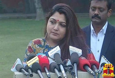 தினகரன் சிறந்த அரசியல்வாதி இல்லை; ஆர்.கே.நகர் வெற்றிக்கு பணமே காரணம் - குஷ்பு