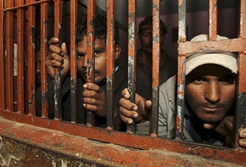 பாகிஸ்தான் சிறையில் 457 இந்தியர்கள் அடைக்கப்பட்டு உள்ளனர் என தகவல்