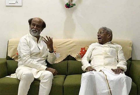 எம்.ஜி.ஆர். கழக தலைவர் ஆர்.எம்.வீரப்பனை சந்தித்து ஆசி பெற்றார் ரஜினிகாந்த்