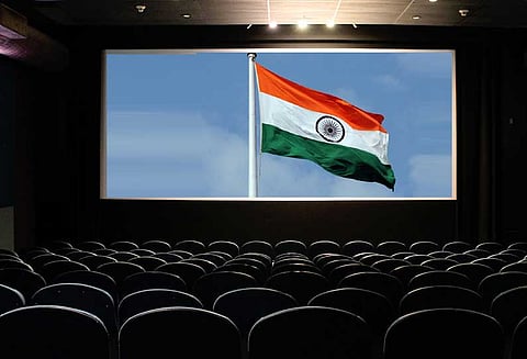 சினிமா தியேட்டரில் தேசிய கீதம் கட்டாயம் அல்ல சுப்ரீம் கோர்ட்டு அறிவிப்பு