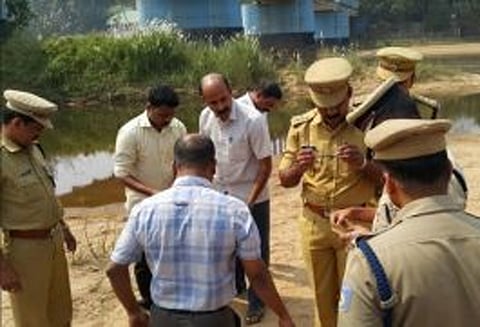 கேரளாவில் ரெயில்வே மேம்பாலம் அருகே மீண்டும் வெடிபொருட்கள் கண்டெடுப்பு