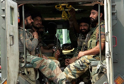 எல்லையில் இந்தியா மற்றும் பாகிஸ்தான் ராணுவம் இடையே கடும் சண்டை; 7 பாக். வீரர்கள் உயிரிழப்பு