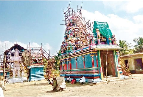 எமதர்மராஜன் கோவில் திருப்பணி மும்முரம் 22-ந் தேதி கும்பாபிஷேகம் நடக்கிறது