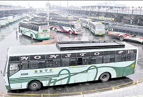 பஸ் கட்டண உயர்வுக்கு எதிர்ப்பு: அரசியல் கட்சி தலைவர்கள் கண்டனம்