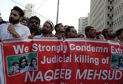 பாகிஸ்தானில் போலி என்கவுண்டரில் நடிகர் சுட்டு கொலை; போலீஸ் சூப்பிரெண்டு சஸ்பெண்டு