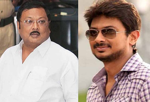 மு.க.அழகிரி கட்சியில் இல்லை கட்சியில் இல்லாதவரை பற்றி பேச தேவையில்லை-உதயநிதி ஸ்டாலின்